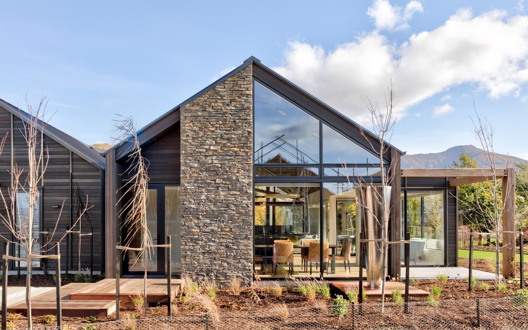 Terrace Wanaka 16 McCaw Mews Exterior 4